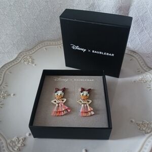 Baublebar × Disney Hula Girl Daisy Duck Earrings